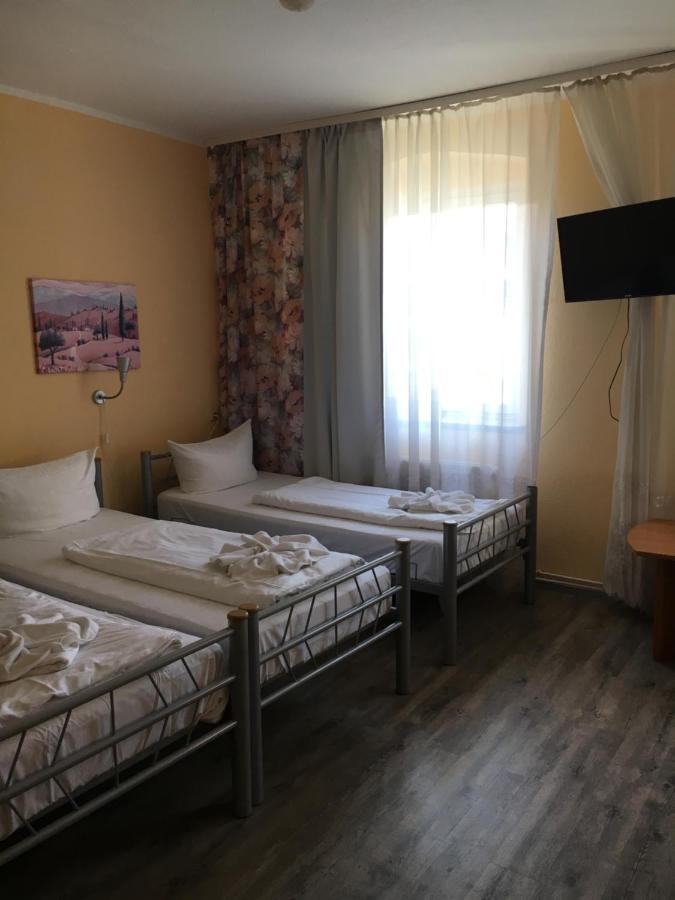 Hotel Pension Streuhof Berlin Extérieur photo